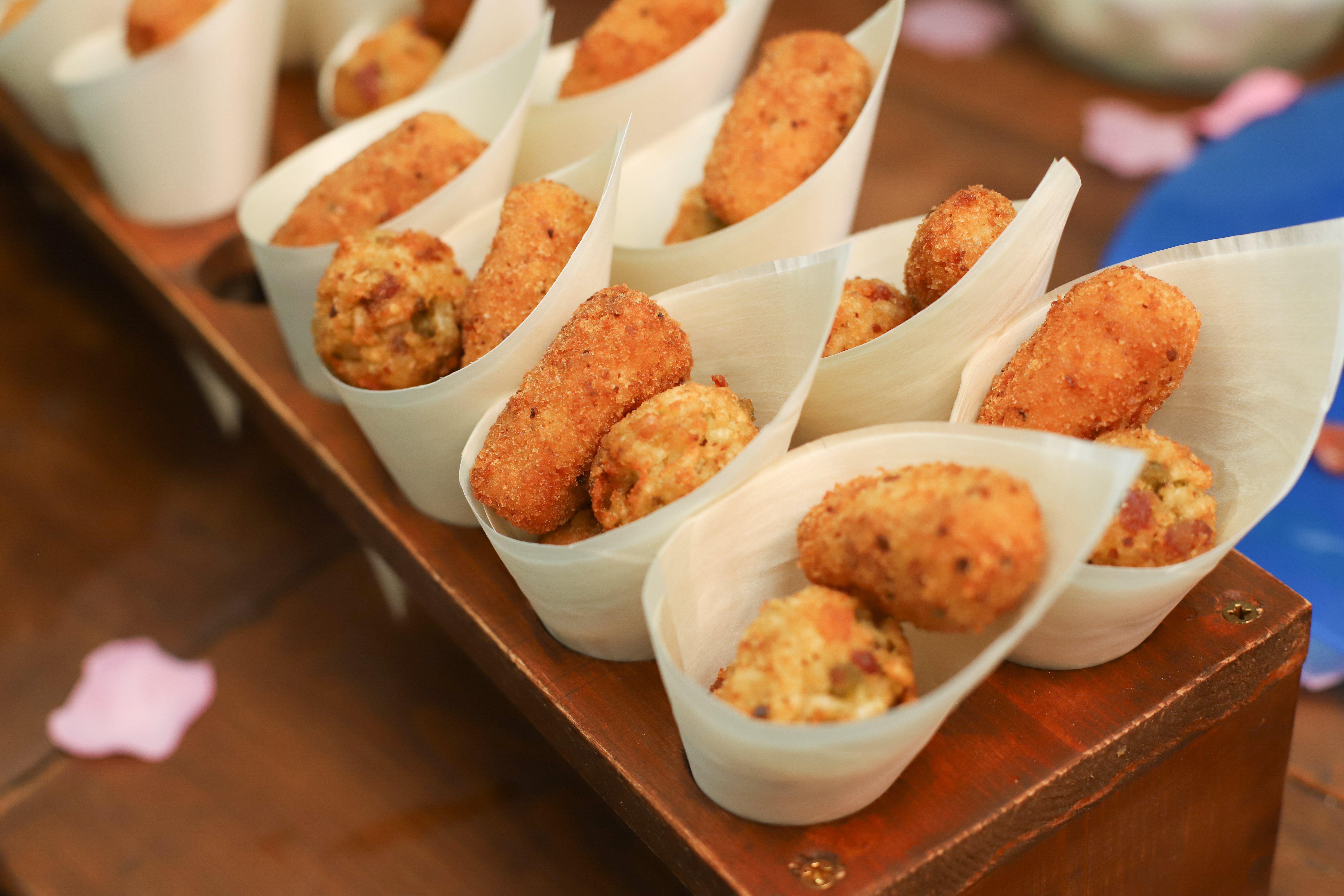 Location per eventi a Napoli - Spazio Yam con ambientazione elegante e versatile per feste private e aziendali